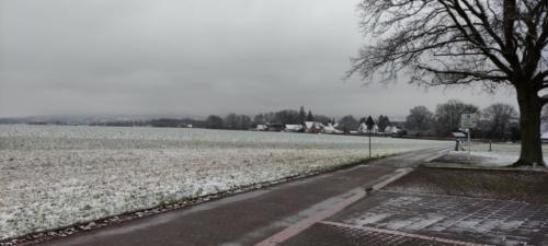 Winterlicher Blick vom Gemeinschaftshaus in Richtung Pollkamp